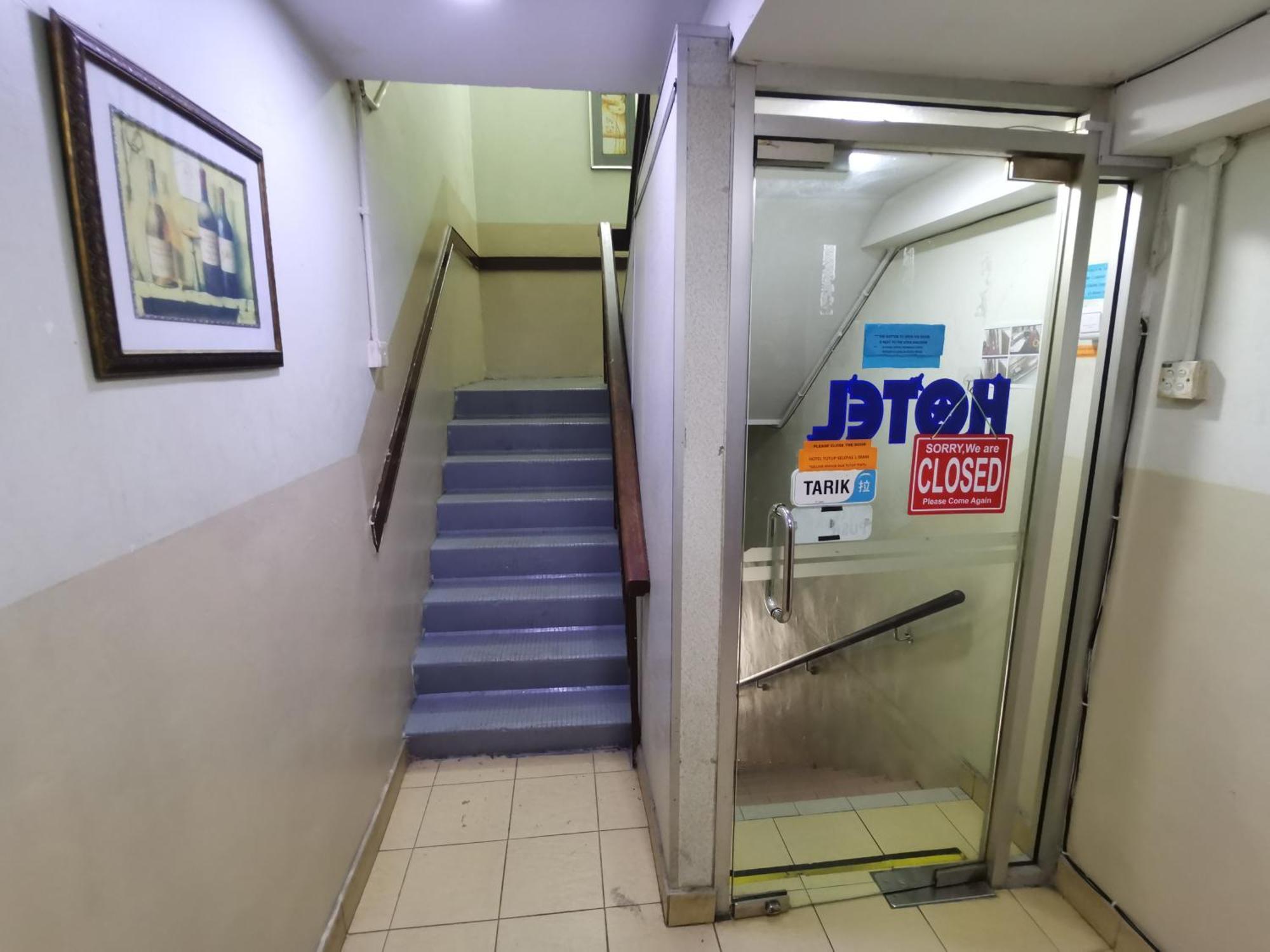 Hotel Bintang カジャン エクステリア 写真